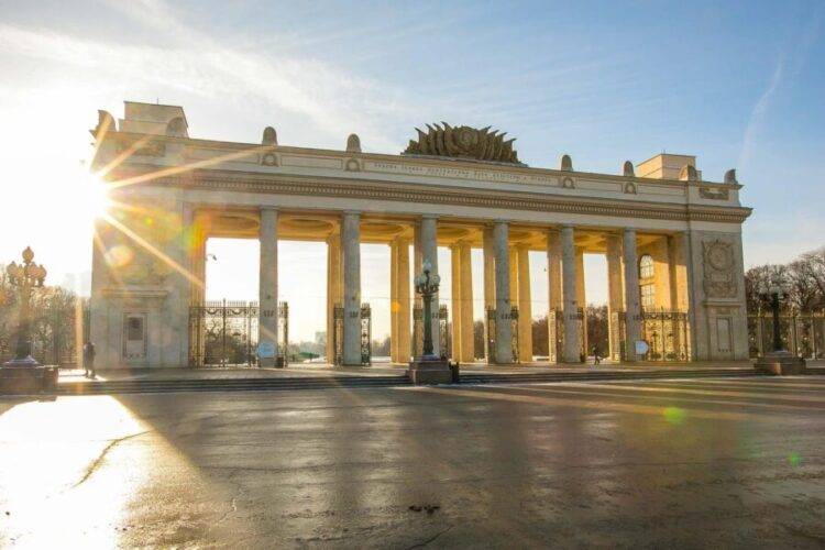 Парк Горького - скейт и самокат обучение новичка