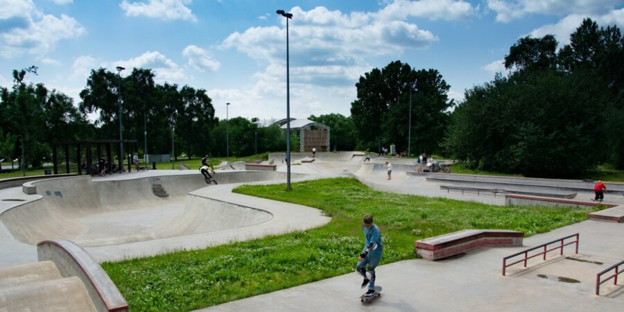 Садовники: скейт и самокат школа в Коломенском (Лужкова)